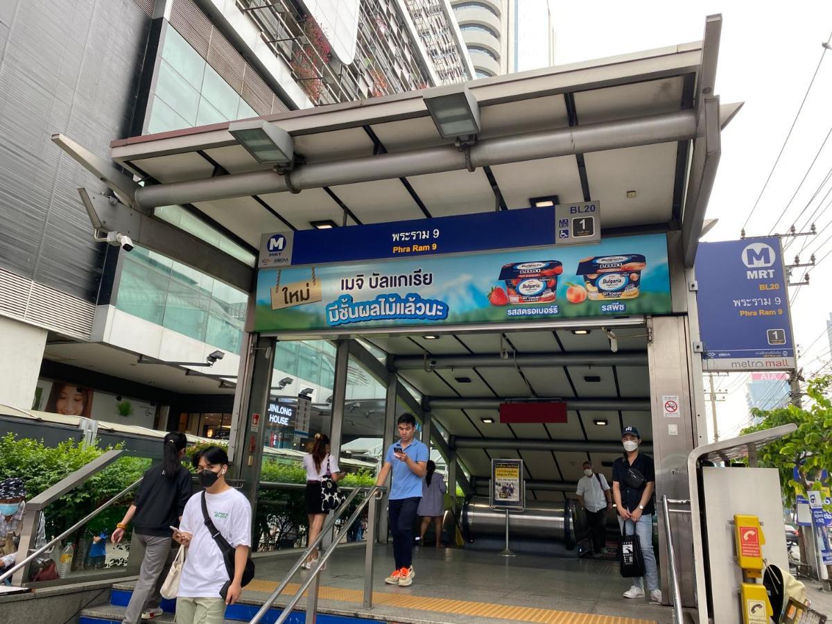 Sura Hostel Bangkok Near Mrt Phra Ram 9 Exterior photo