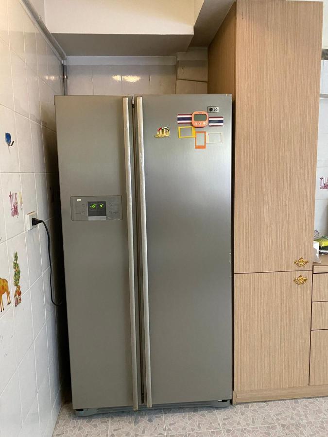 Sura Hostel Bangkok Near Mrt Phra Ram 9 Exterior photo